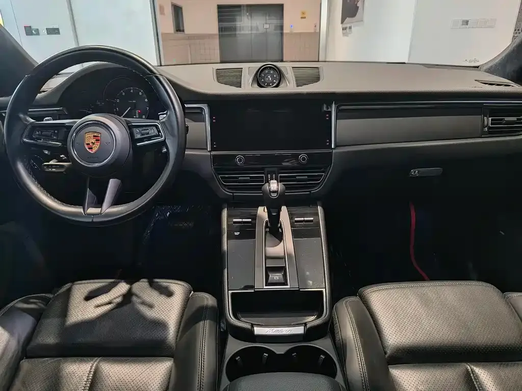 Porsche Macan 2022 из CN, фото 6