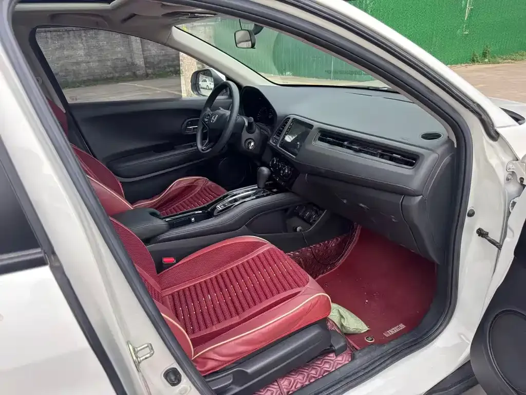 Honda Vezel 2021 из CN, фото 2