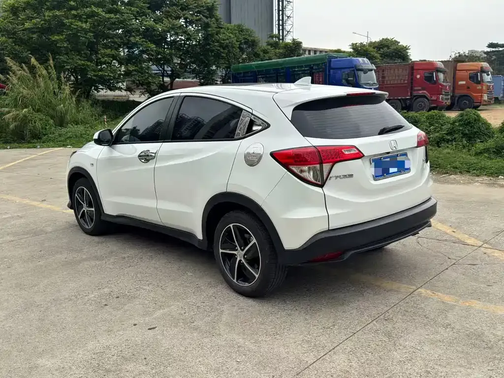 Honda Vezel 2021 из CN, фото 7