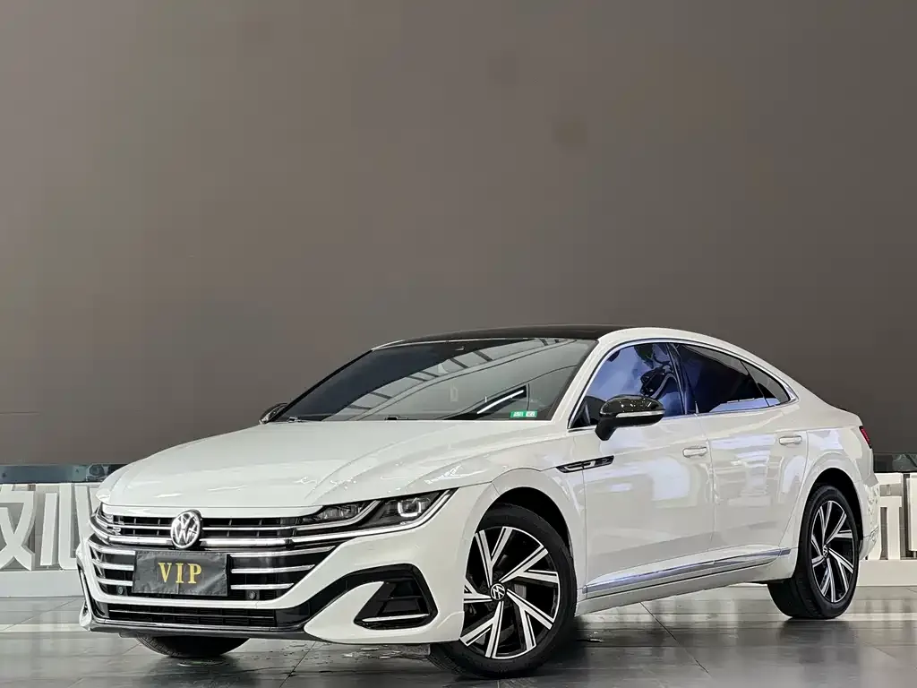 Volkswagen CC — фото 1