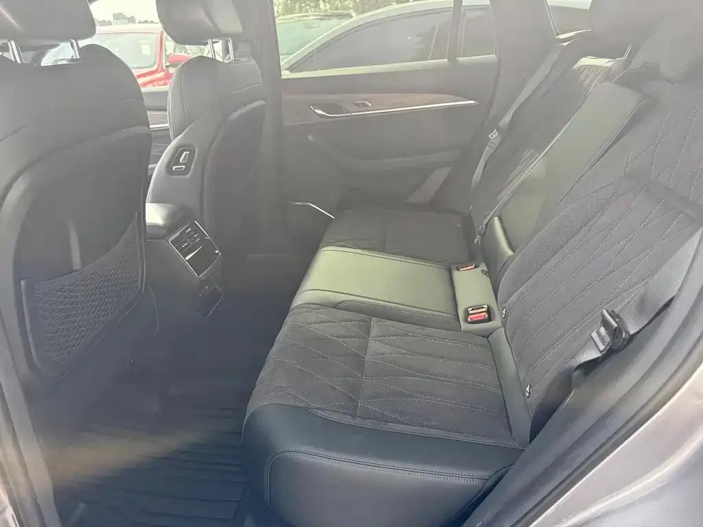 Geely Xingyue L 2025 из CN, фото 5
