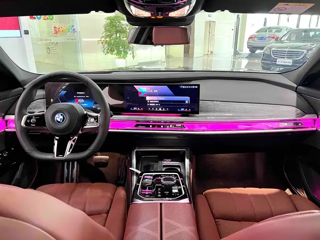 BMW i7 2026 из CN, фото 4