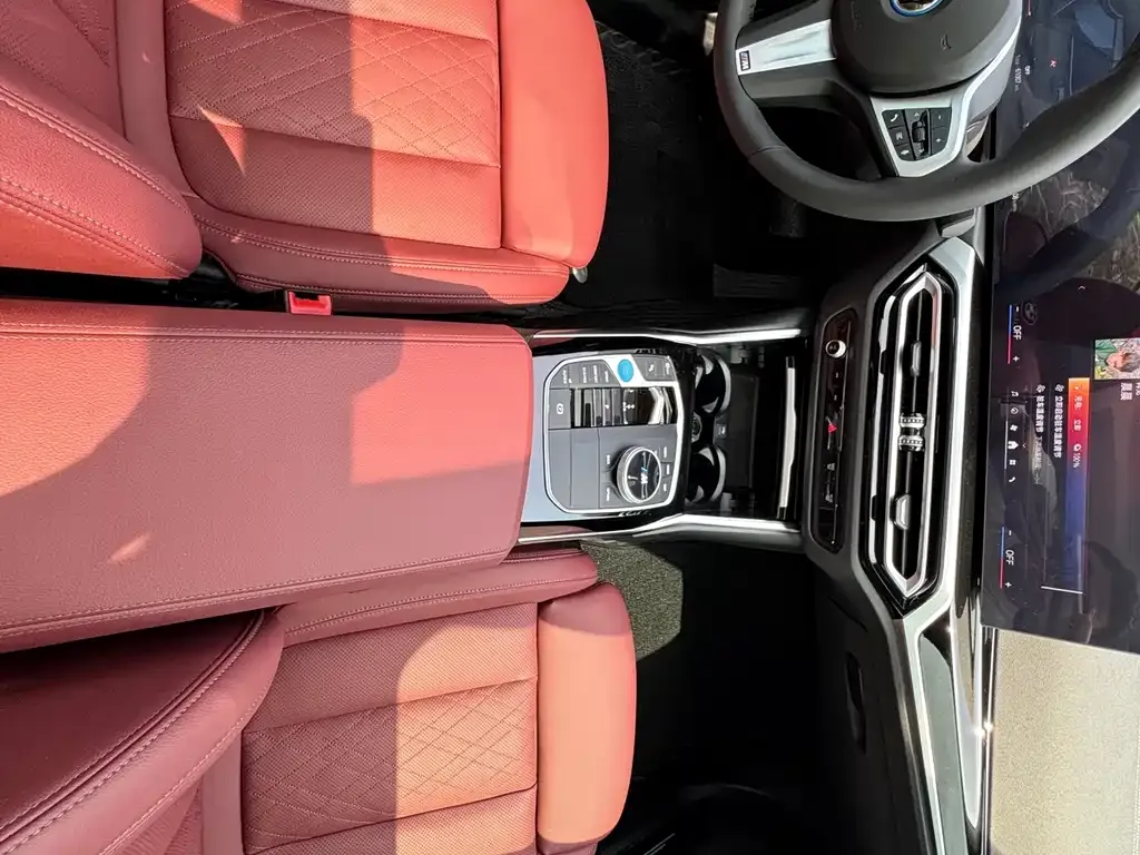 BMW i3 2024 из CN, фото 4