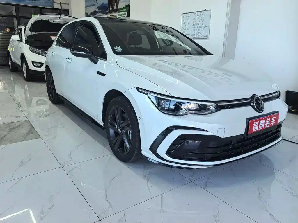 Volkswagen Golf 2022 из CN, фото 7
