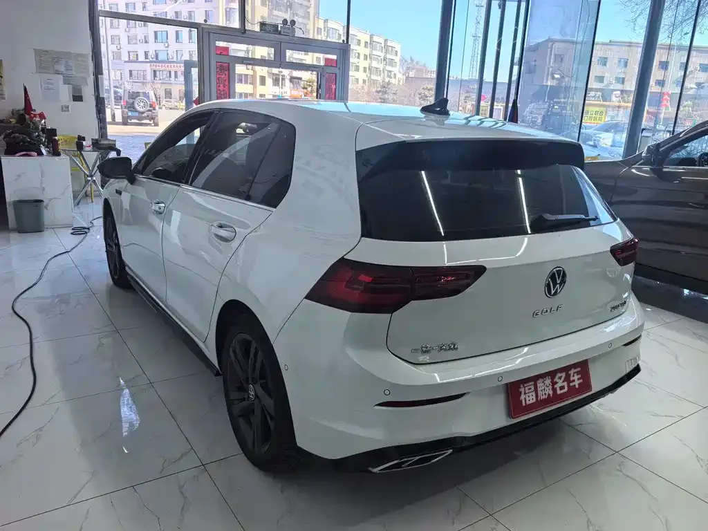 Volkswagen Golf 2022 из CN, фото 4