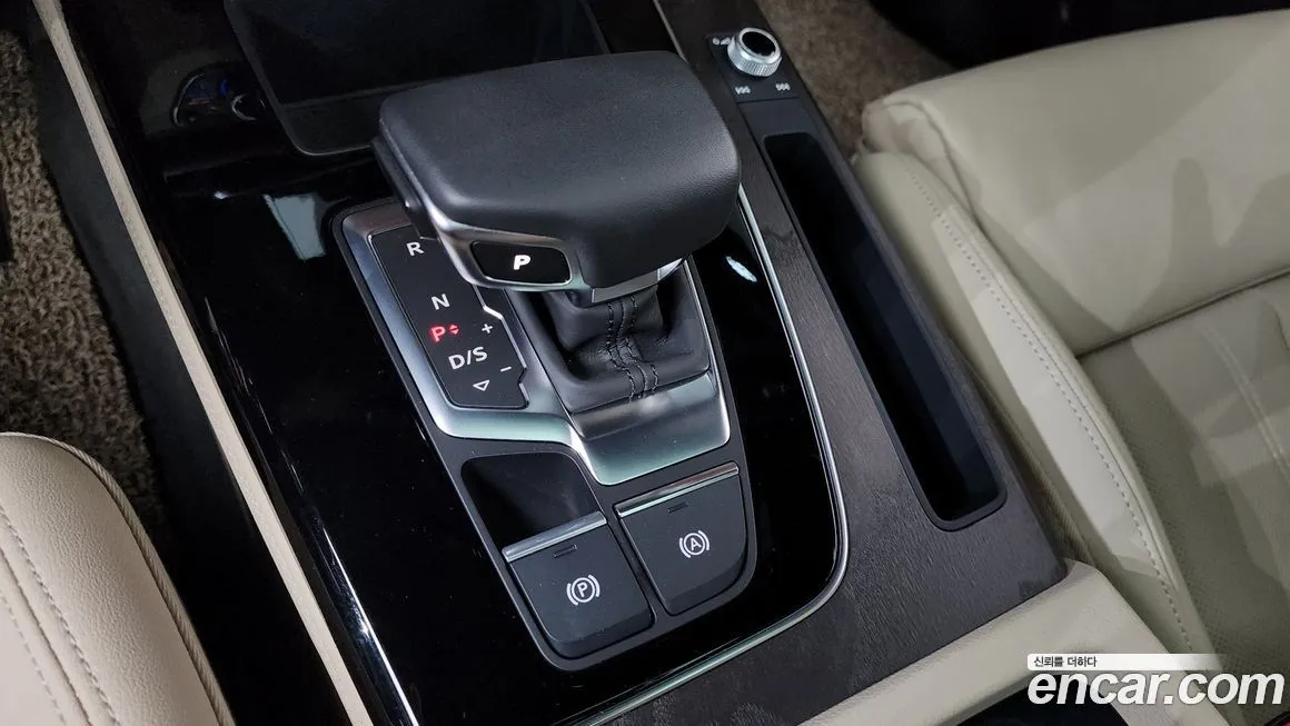 Audi Q5 2023 из KR, фото 3