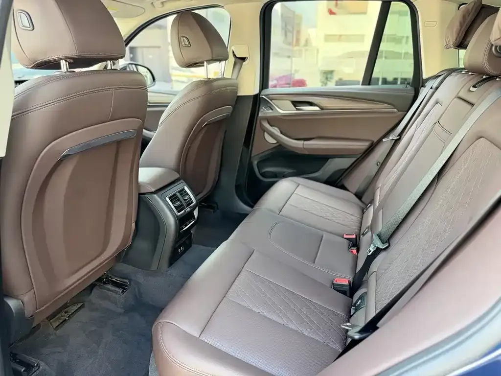 BMW X3 — фото 6