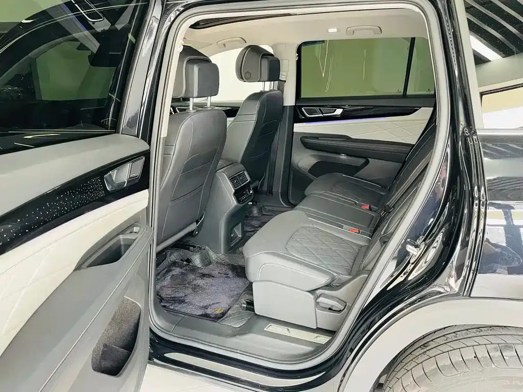 Volkswagen Teramont X 2023 из CN, фото 10