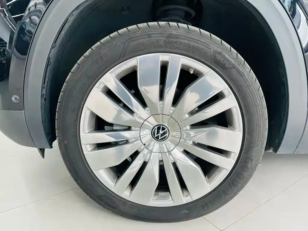 Volkswagen Teramont X 2023 из CN, фото 2