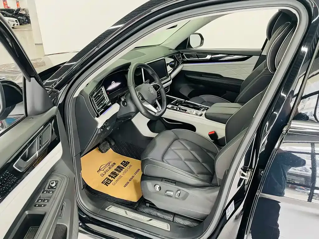 Volkswagen Teramont X 2023 из CN, фото 8
