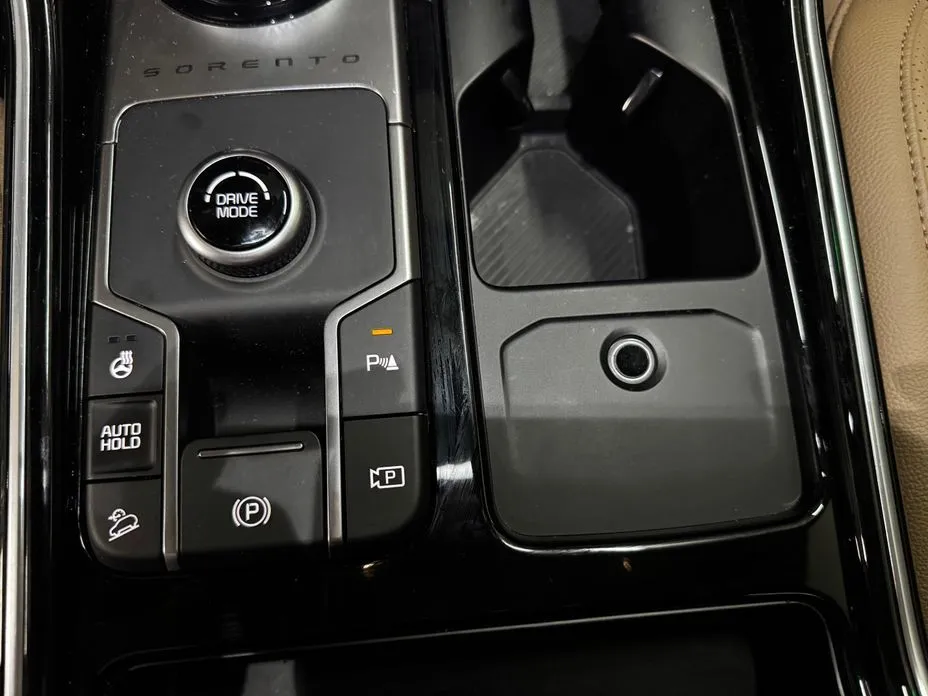 Kia Sorento — фото 3