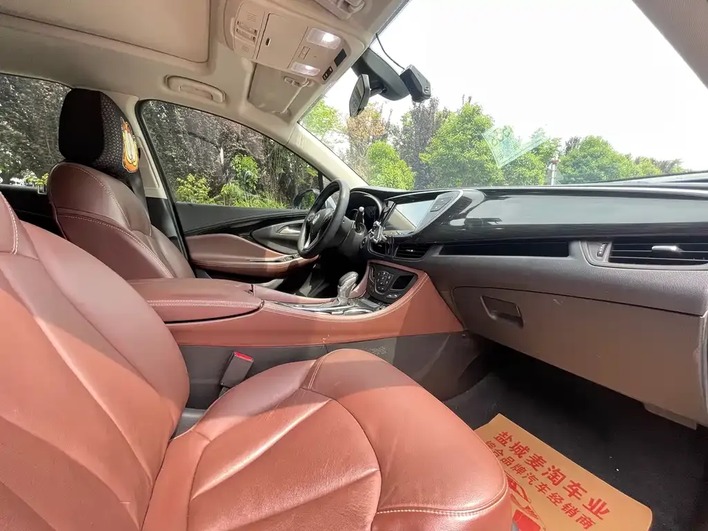 Buick Envision Plus — фото 7