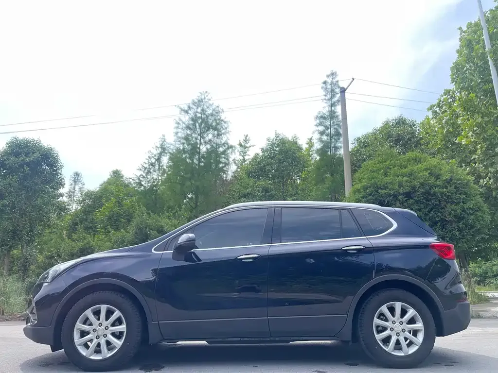 Buick Envision Plus — фото 2