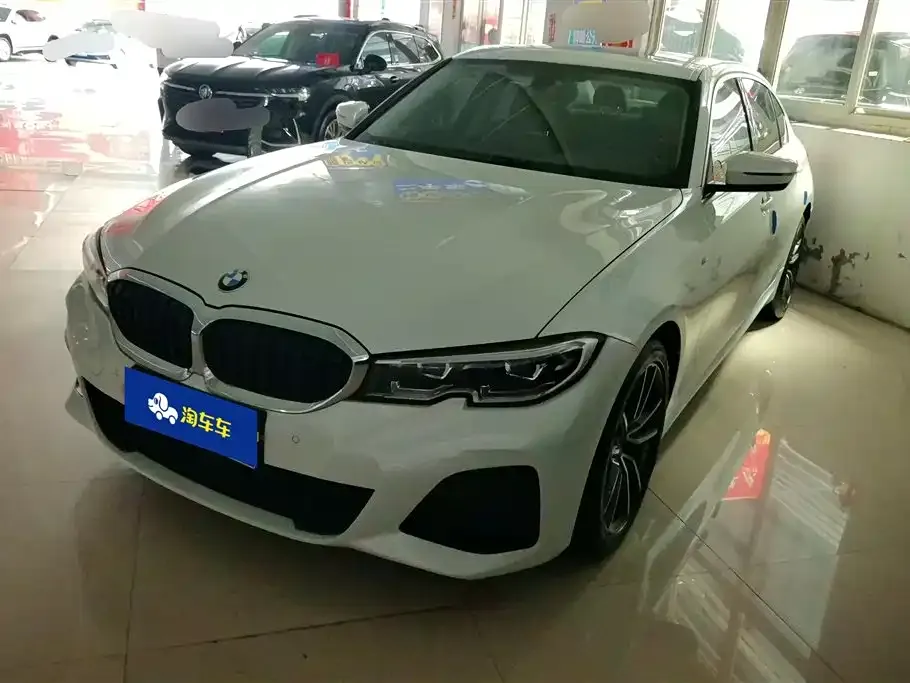 BMW 3 Series 2021 из CN, фото 1