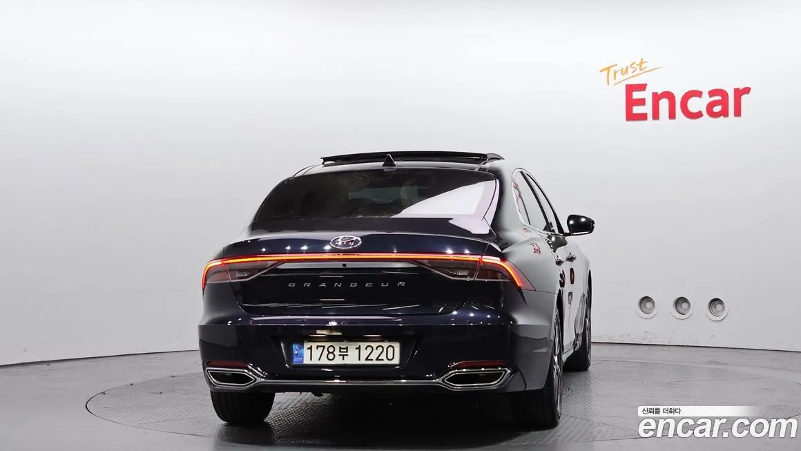 Hyundai Grandeur 2021 из KR, фото 2