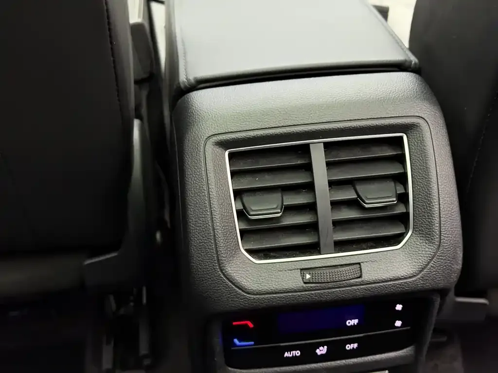 Volkswagen Tayron 2022 из CN, фото 8