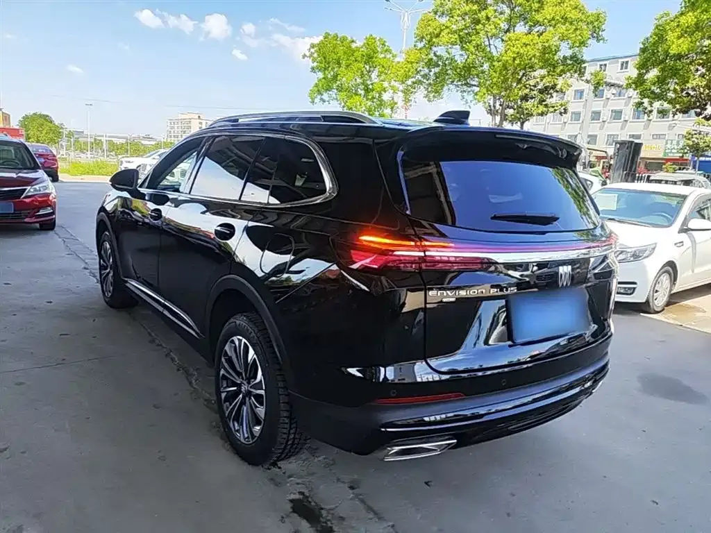 Buick Envision Plus — фото 10
