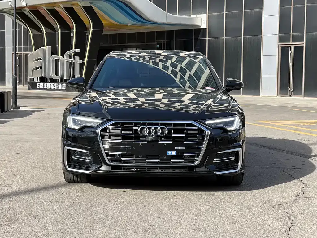 Audi A6L — фото 10
