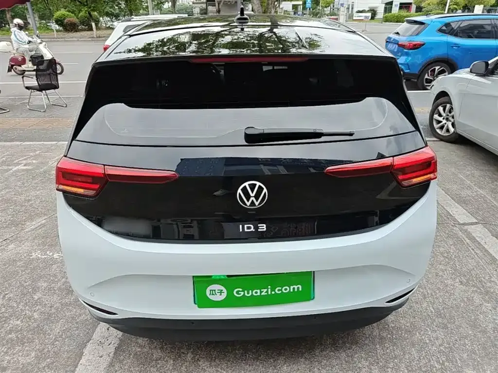 Volkswagen ID.3 2023 из CN, фото 9