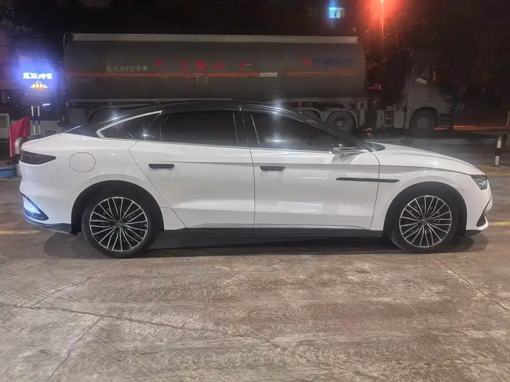 BYD Han 2023 из CN, фото 8