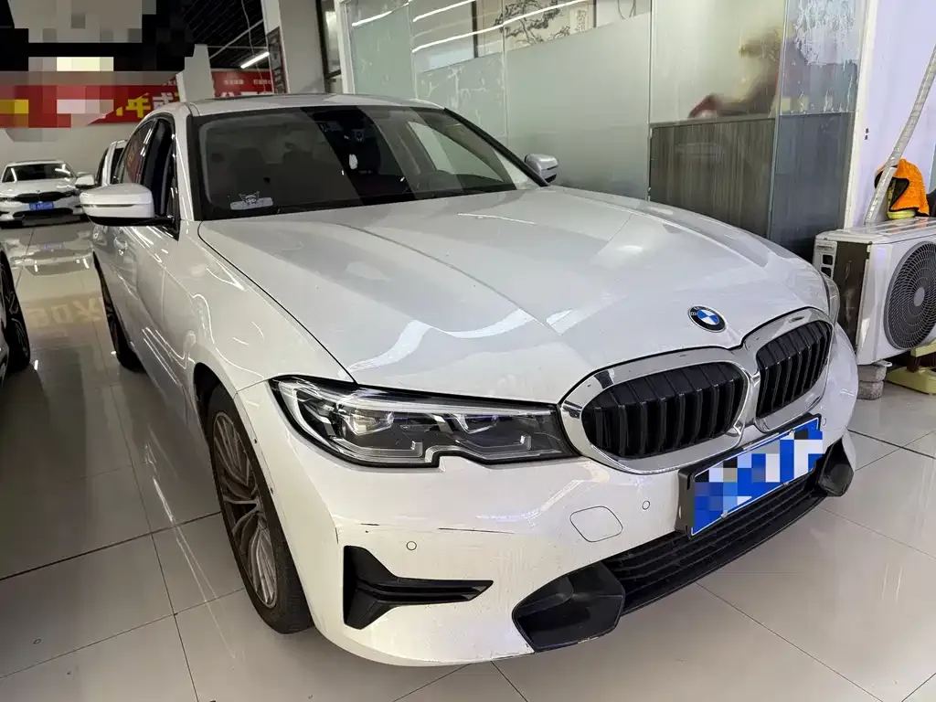 BMW 3 Series 2022 из CN, фото 5
