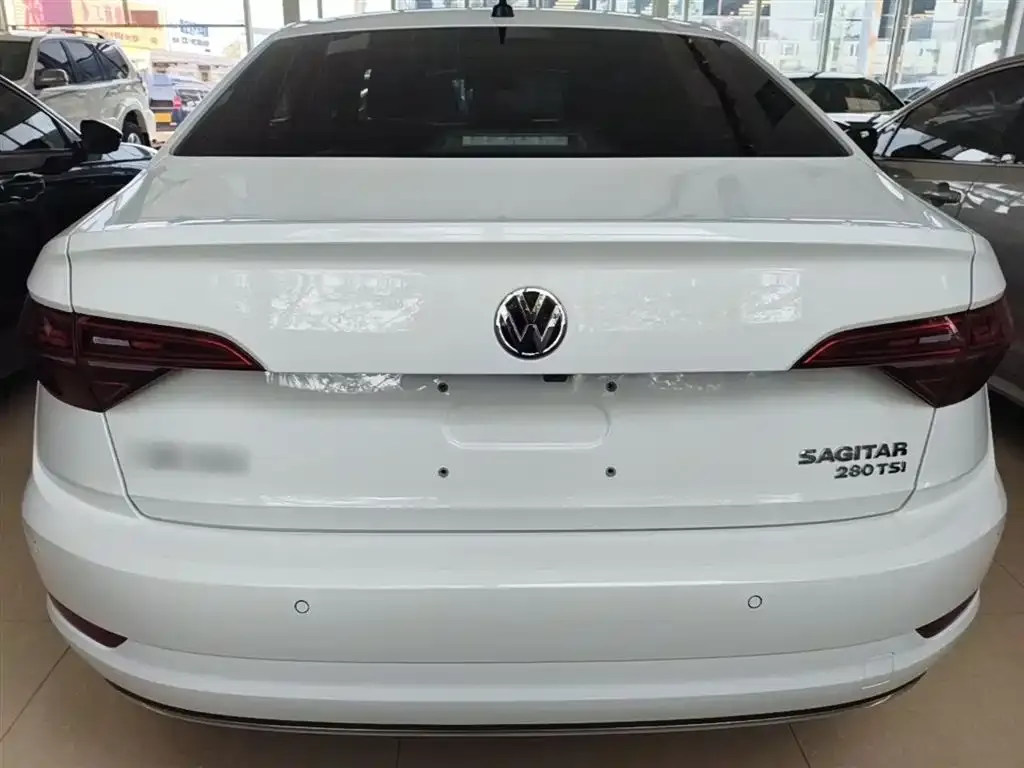 Volkswagen Sagitar 2022 из CN, фото 5