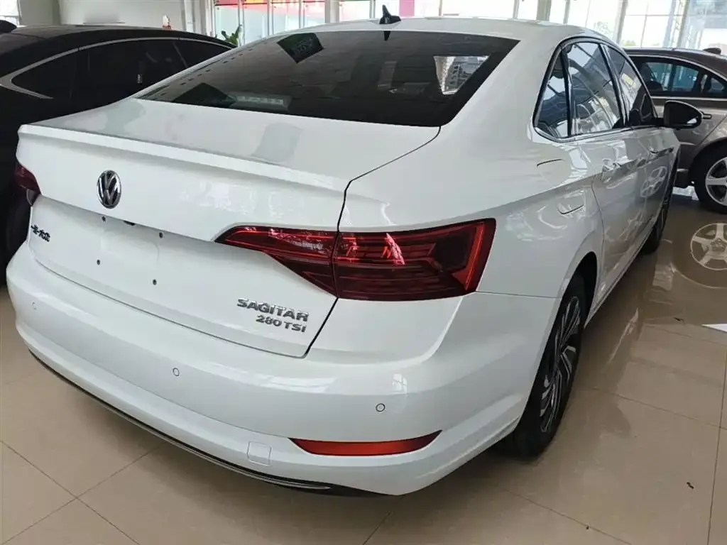 Volkswagen Sagitar 2022 из CN, фото 7