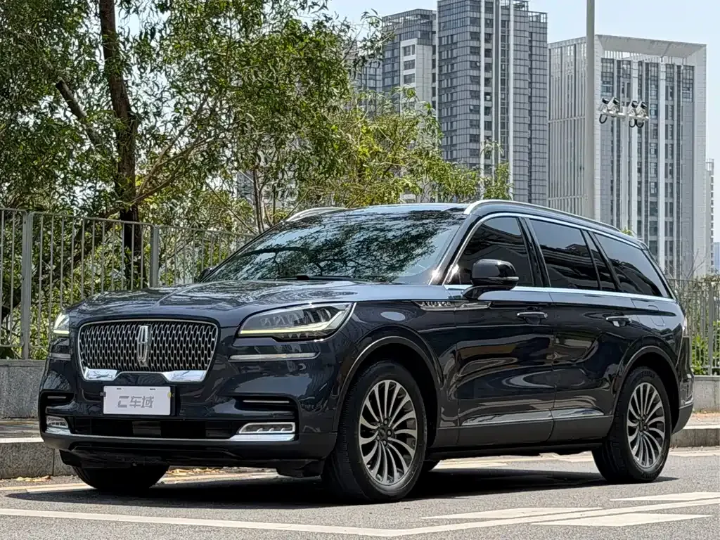 Lincoln Aviator 2022 из CN, фото 1