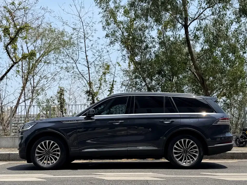 Lincoln Aviator 2022 из CN, фото 6