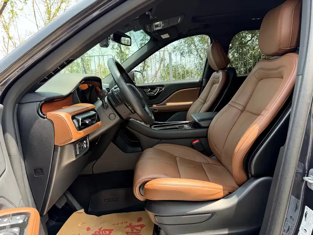 Lincoln Aviator 2022 из CN, фото 2
