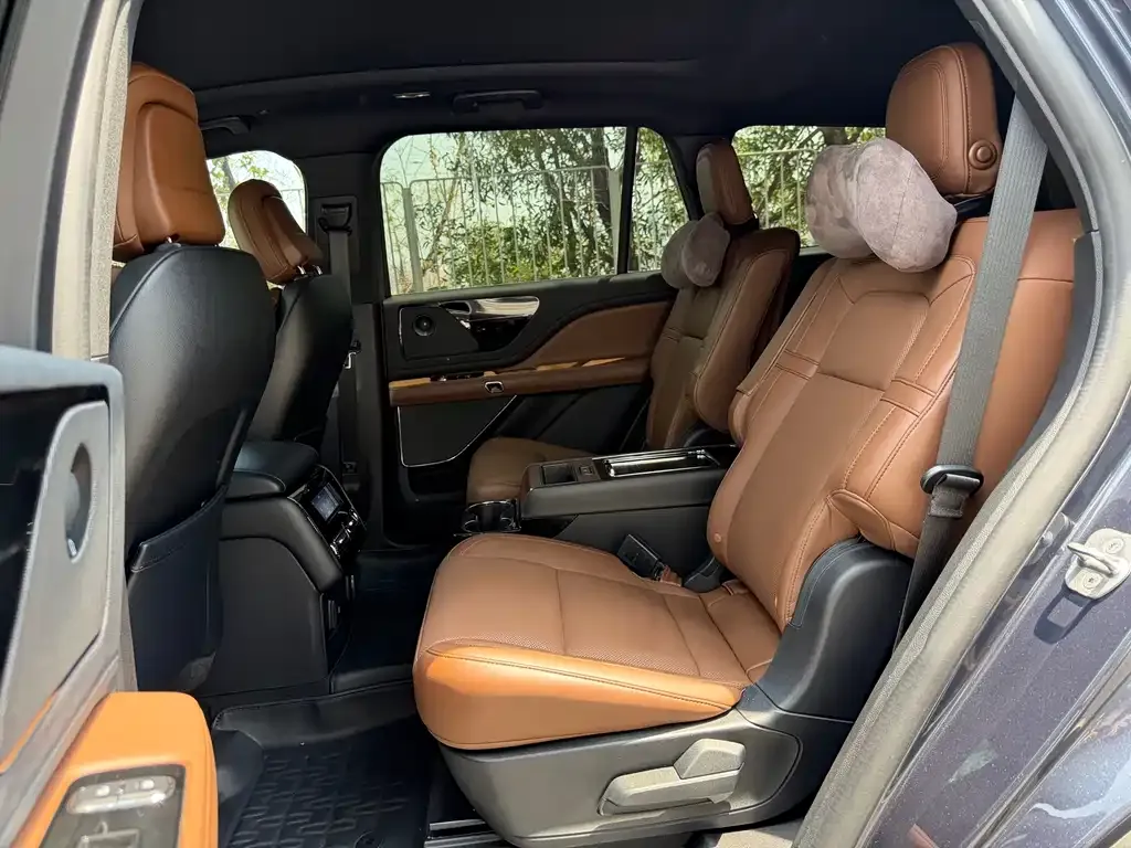 Lincoln Aviator 2022 из CN, фото 4