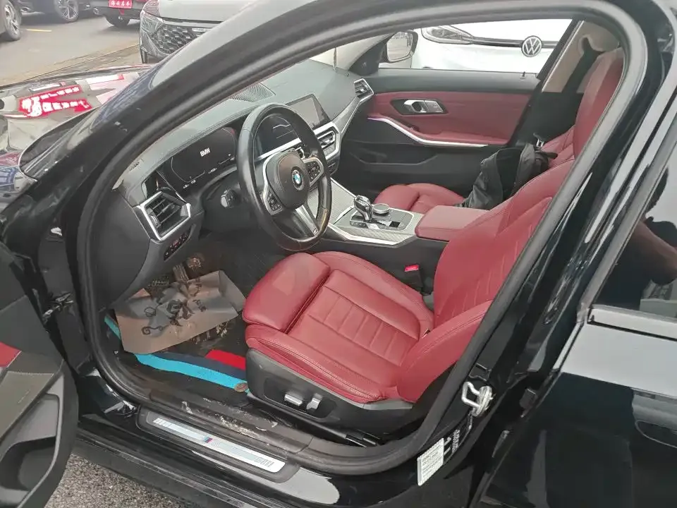 BMW 3 Series 2021 из CN, фото 4