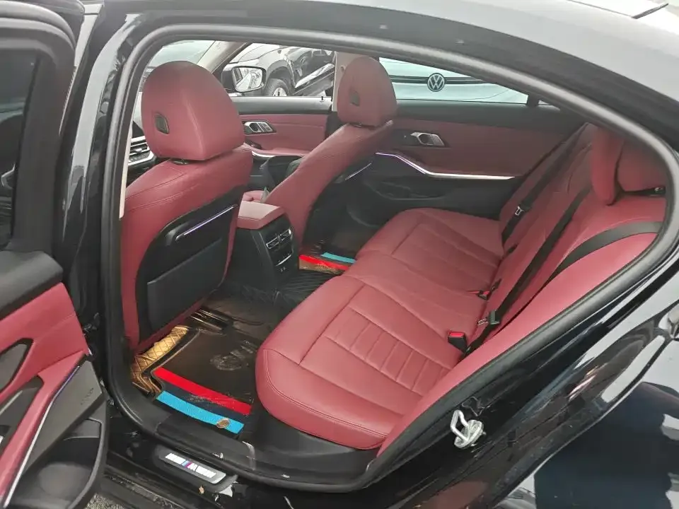 BMW 3 Series 2021 из CN, фото 8