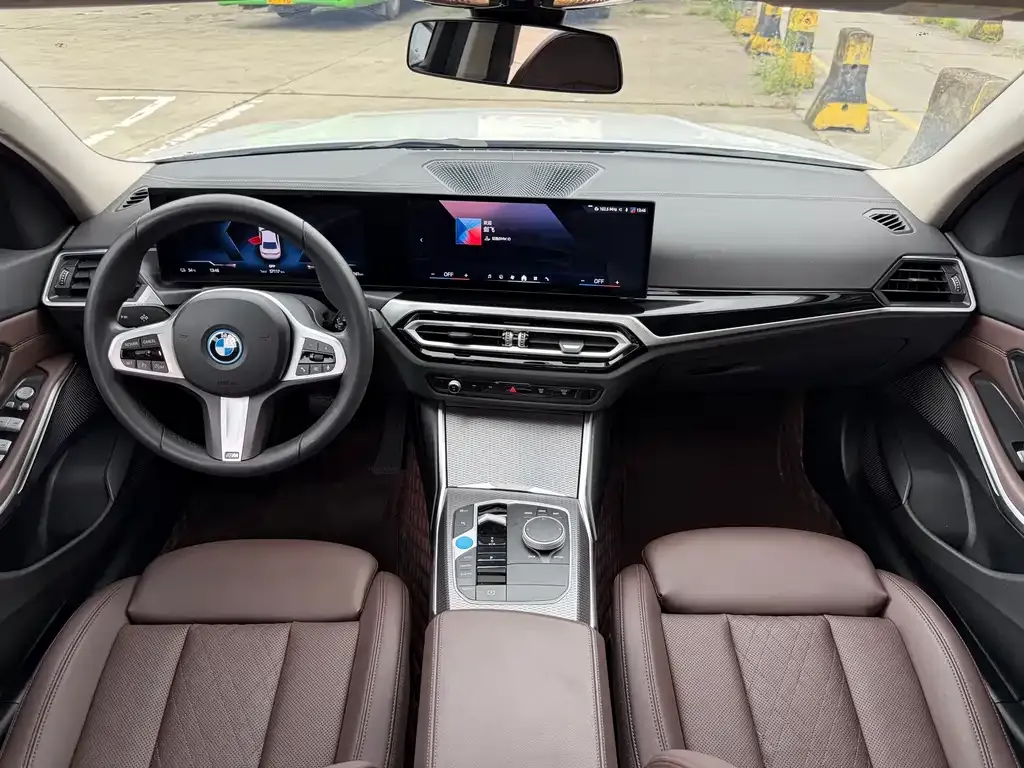 BMW i3 — фото 4