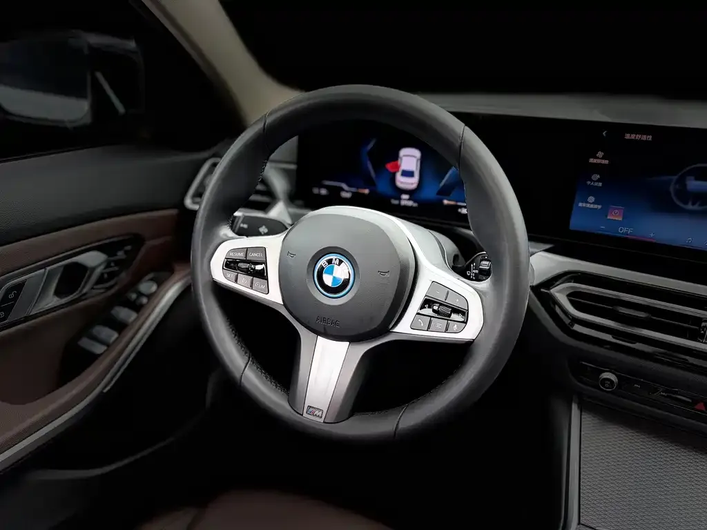 BMW i3 — фото 5