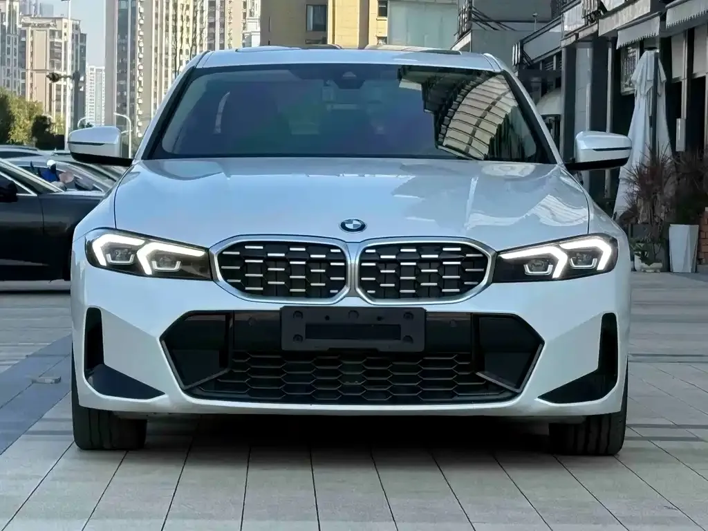BMW 3 Series 2025 из CN, фото 5