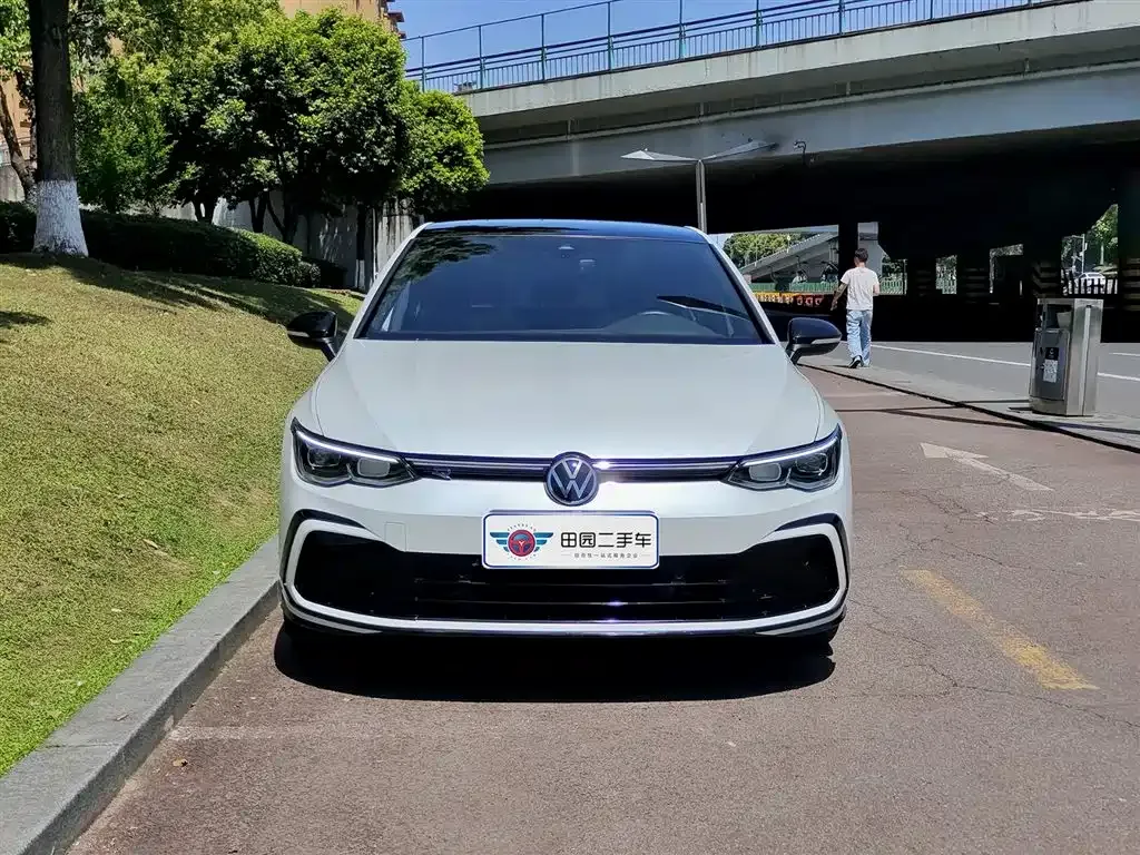 Volkswagen Golf 2021 из CN, фото 10