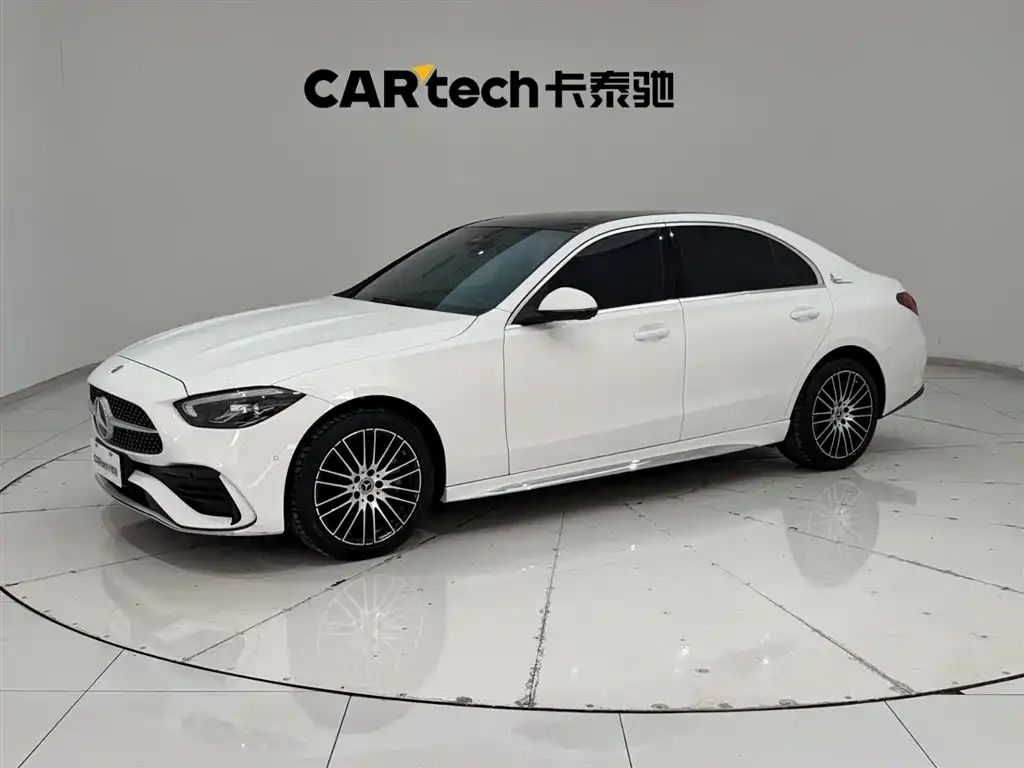 Mercedes-Benz C-Class — фото 1