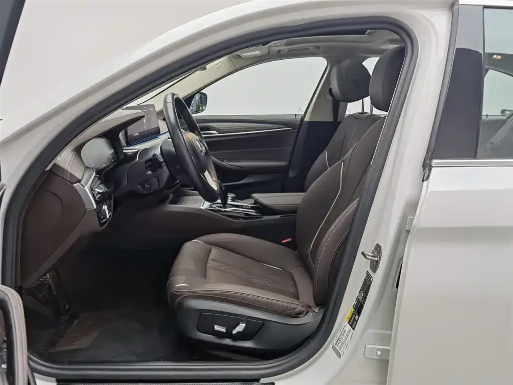 BMW 5 Series New Energy 2023 из CN, фото 7