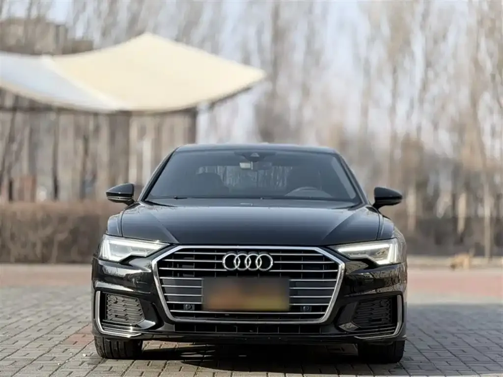 Audi A6L — фото 6
