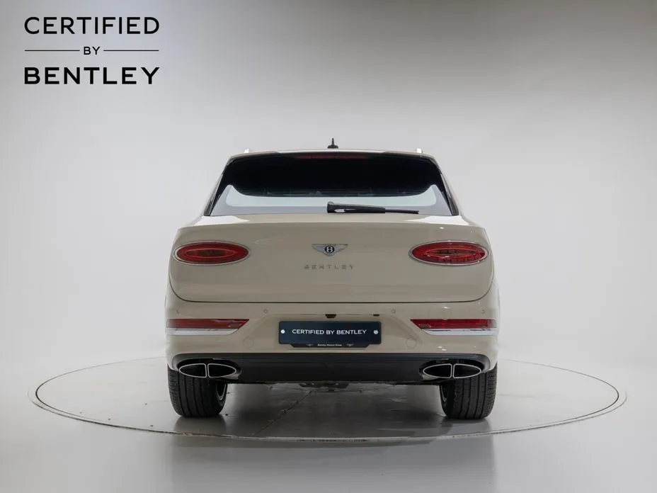 Bentley Bentayga 2025 из KR, фото 3