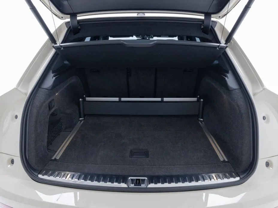 Bentley Bentayga 2025 из KR, фото 4
