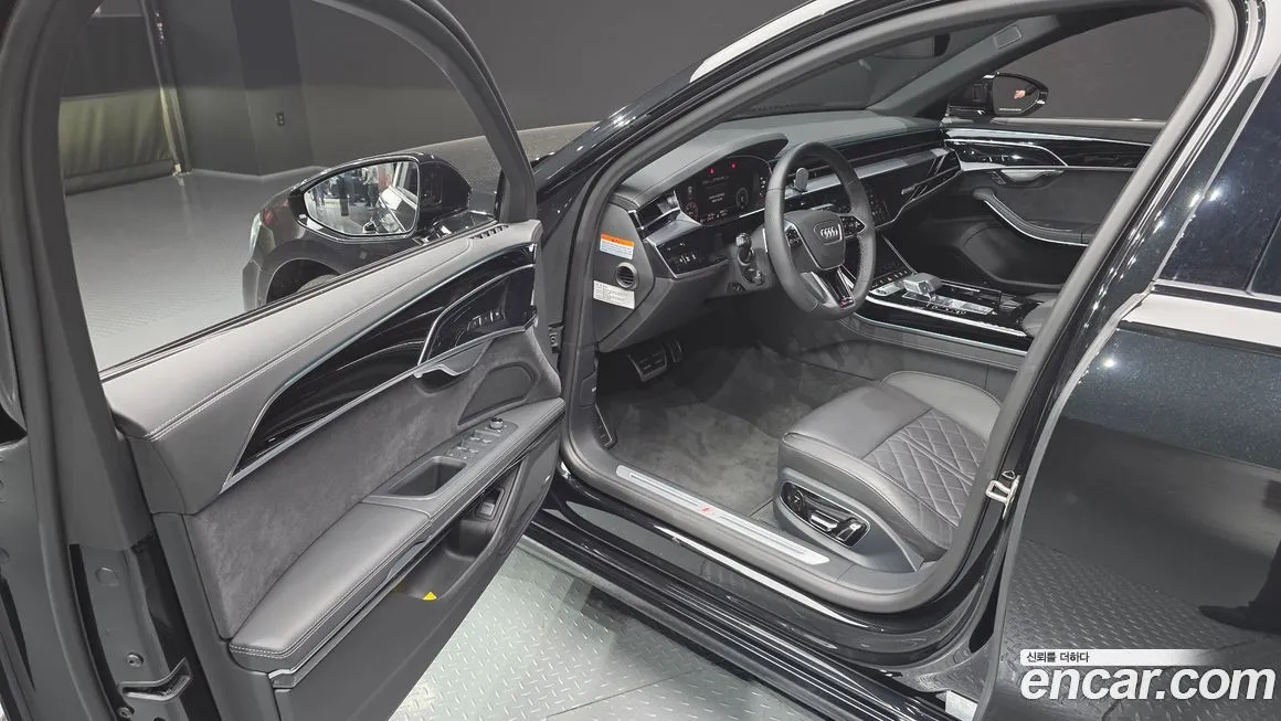 Audi A8 2023 из KR, фото 6