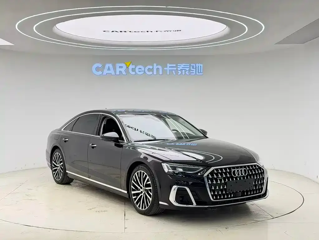 Audi A8 — фото 6