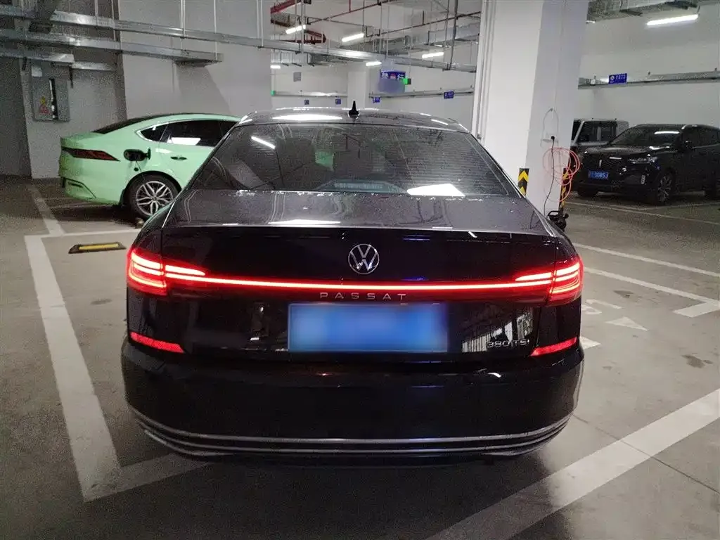 Volkswagen Passat 2025 из CN, фото 8