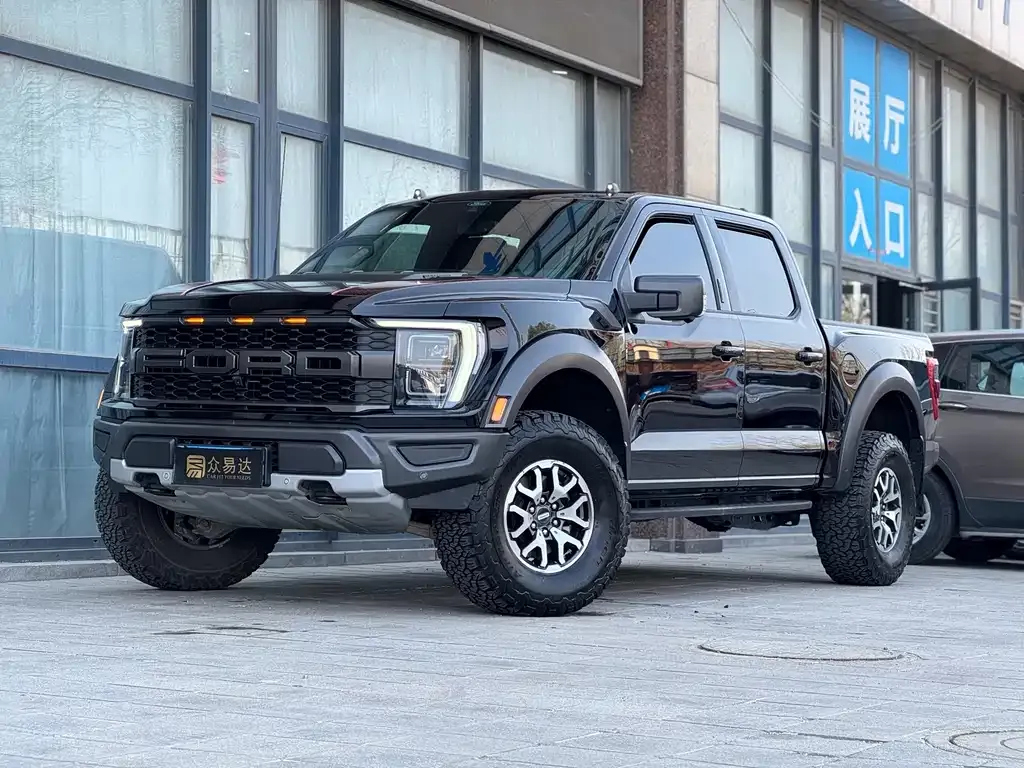 Ford F-150 Raptor — фото 1