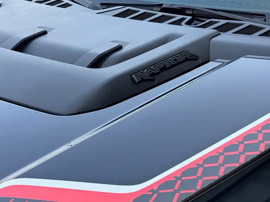 Ford F-150 Raptor — фото 9
