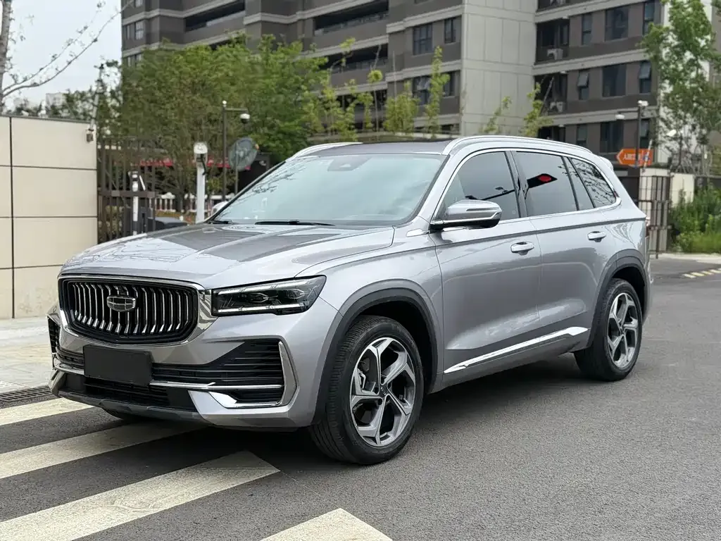 Geely Xingyue L — фото 1