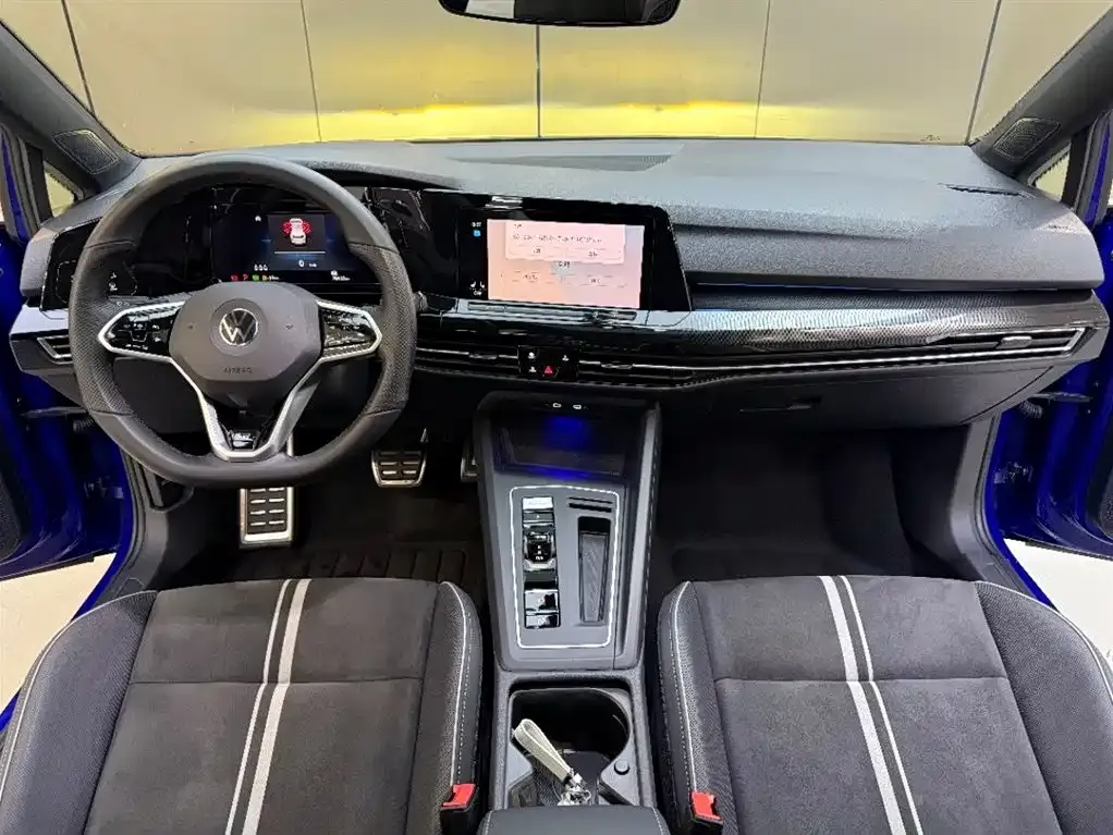 Volkswagen Golf 2021 из CN, фото 9