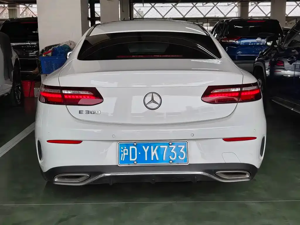 Mercedes-Benz E-Class (Import) — фото 4